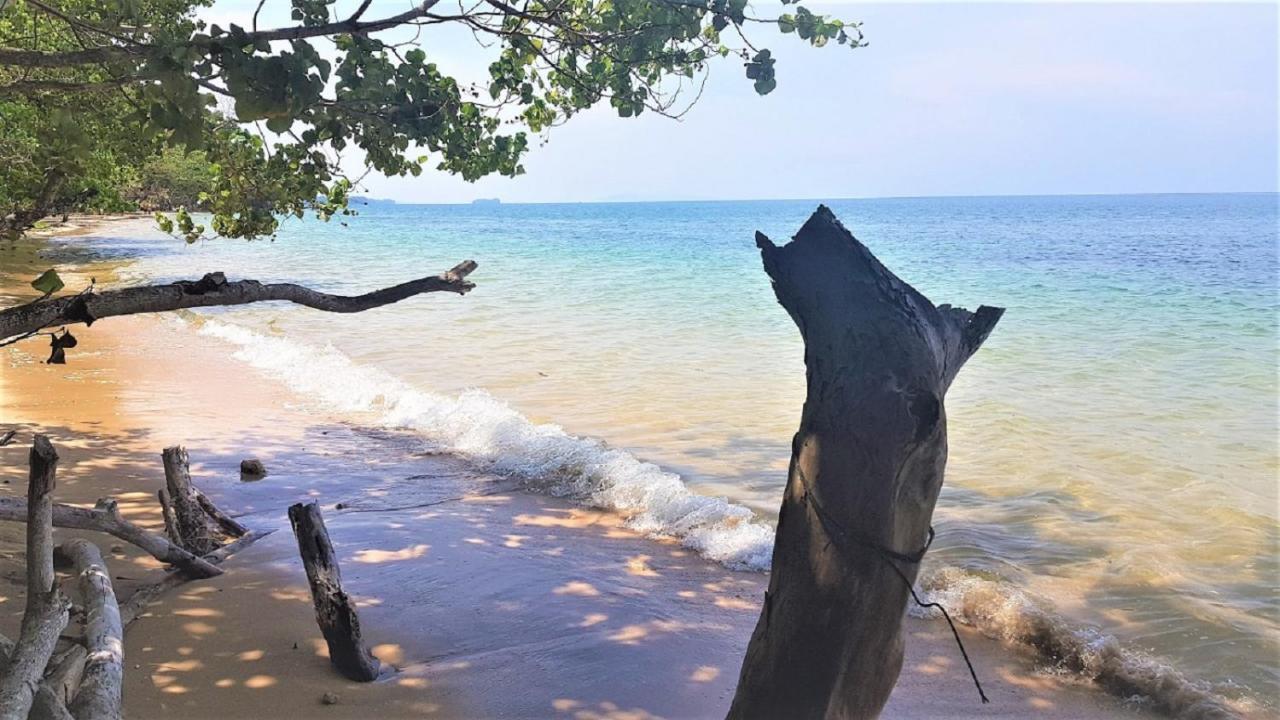 Koh Jum Coral Bay Resort 외부 사진