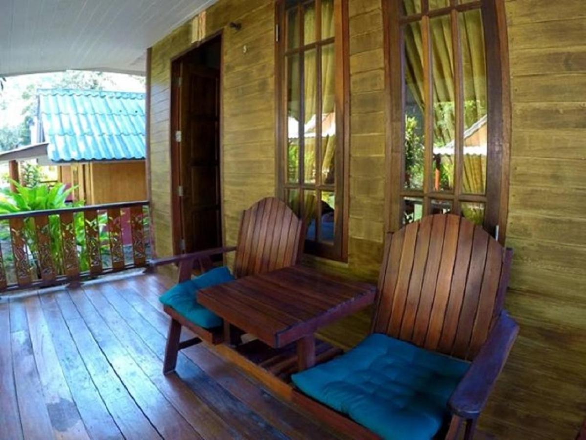 Koh Jum Coral Bay Resort 외부 사진